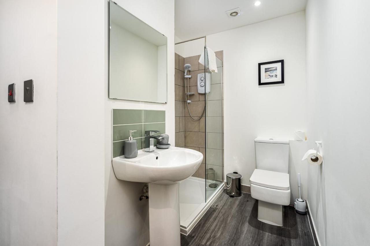 The Renfrew Residence 4-Bedroom, City Centre Glasgow Exterior foto